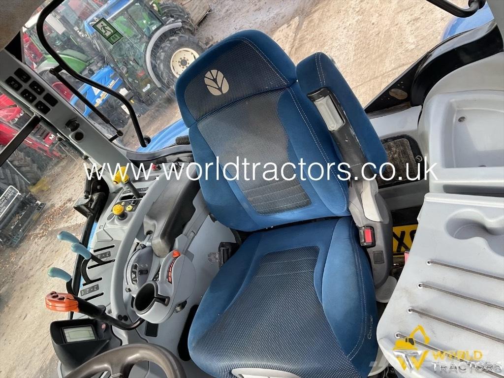 New Holland T 7.245 Trattori
