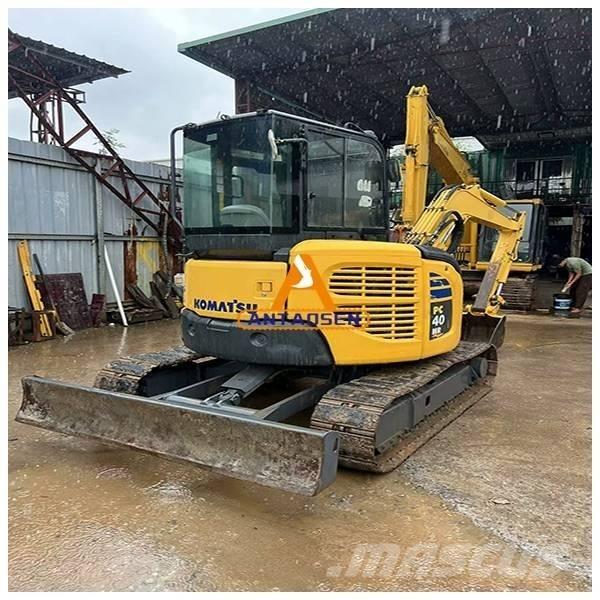 Komatsu 40MR Miniescavatori
