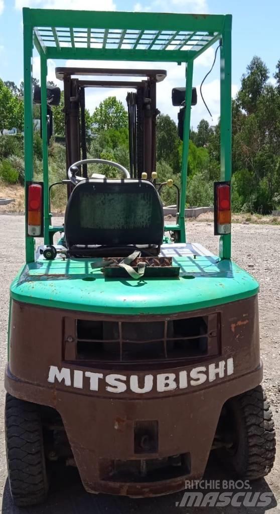 Mitsubishi FG25 Carrelli elevatori GPL