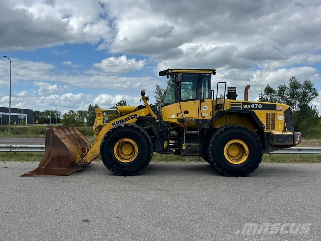 Komatsu WA470-5H Pale gommate