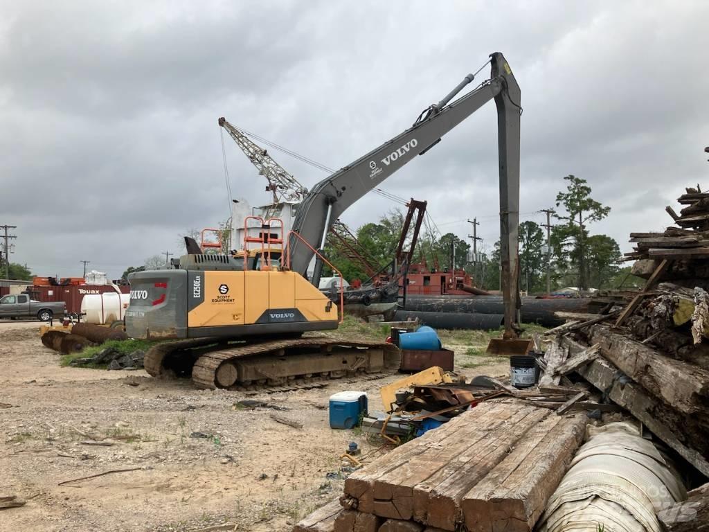 Volvo EC250E LR Escavatori cingolati