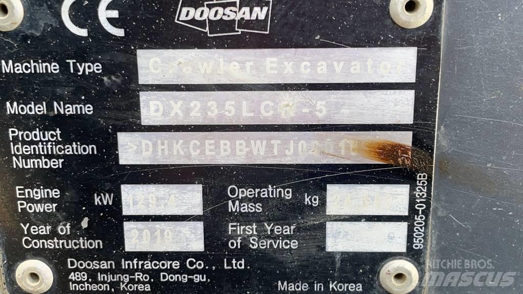 Doosan DX 235 LCR-5 Escavatori cingolati