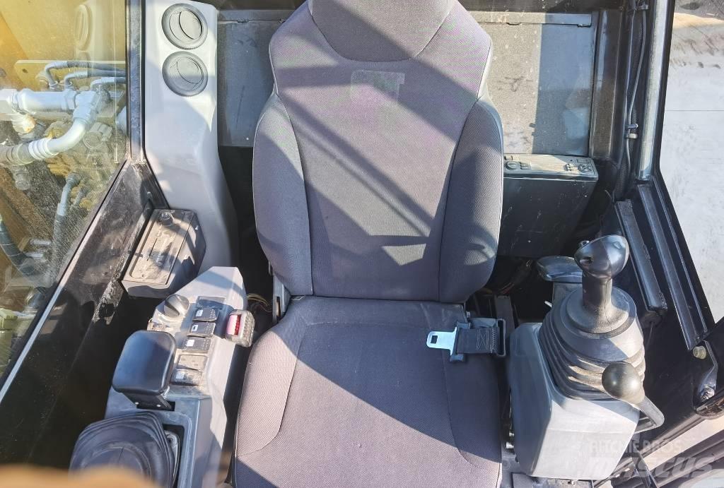 CAT 307E Escavatori cingolati