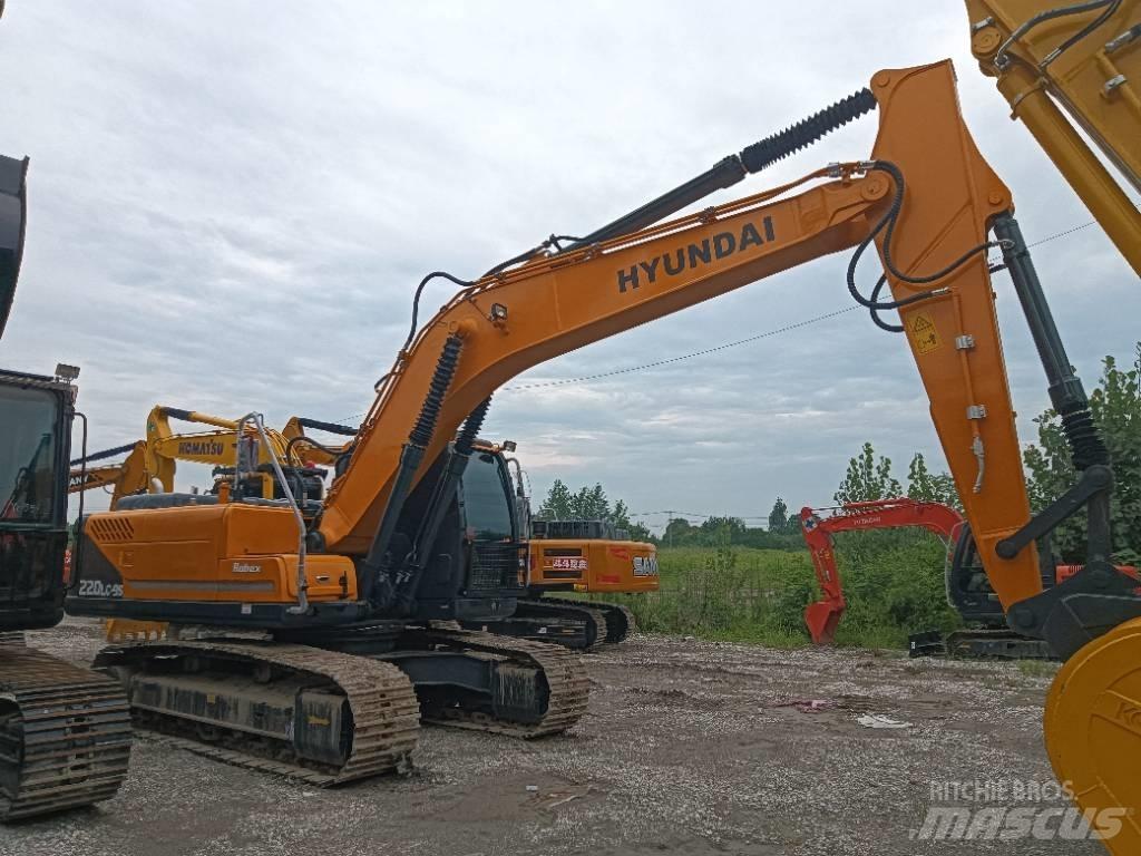 Hyundai R220-9S Escavatori cingolati