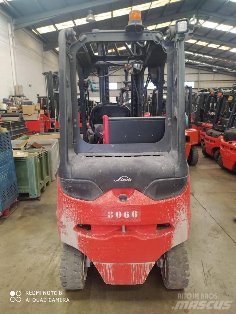 Linde E30/600 Carrelli elevatori elettrici