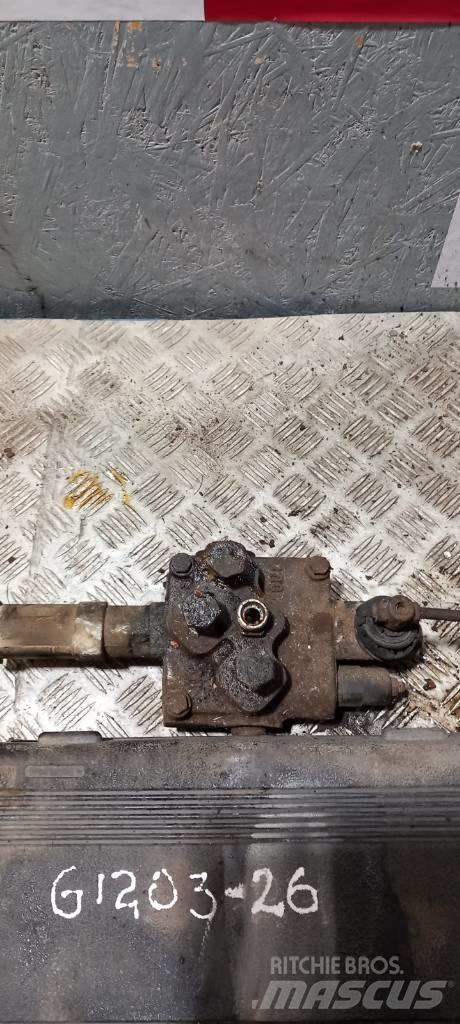 Scania R420 divider Componenti idrauliche