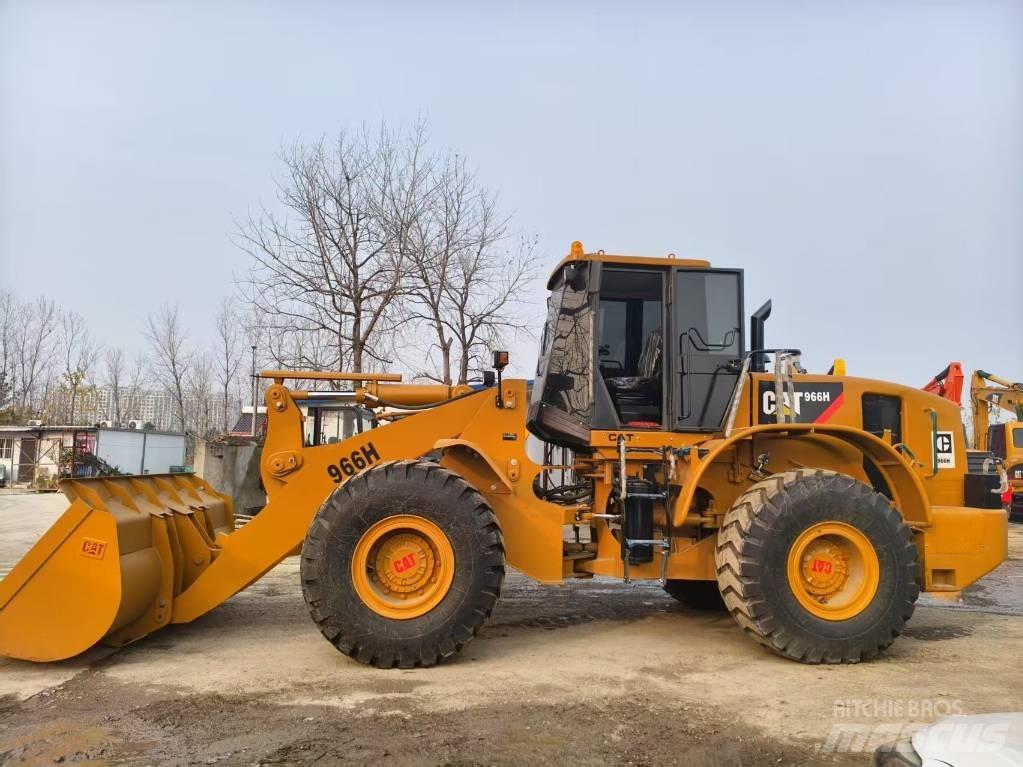 CAT 966 H Pale gommate