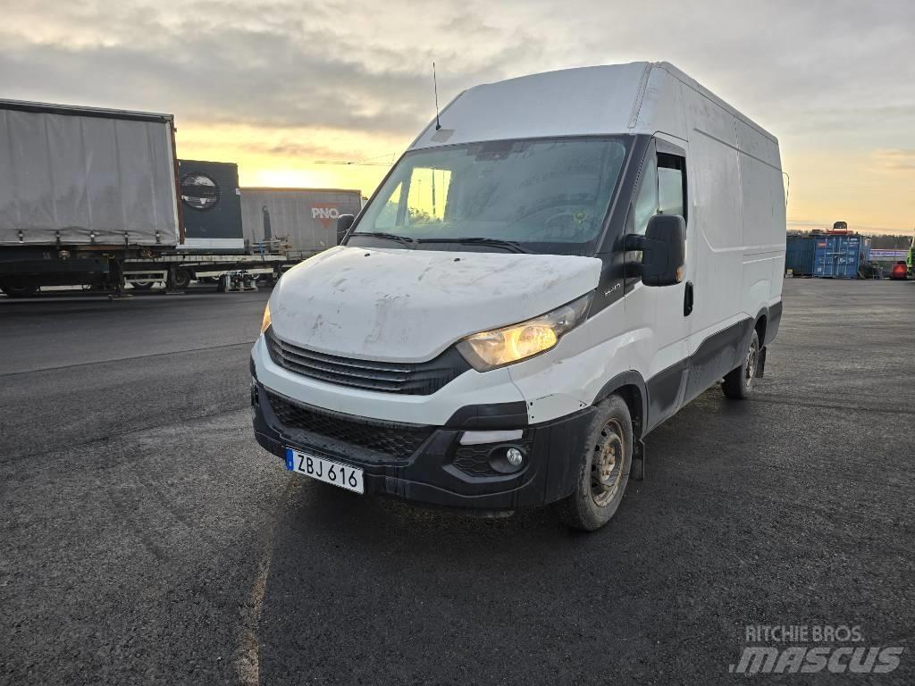 Iveco Daily 35S14 Furgone chiuso