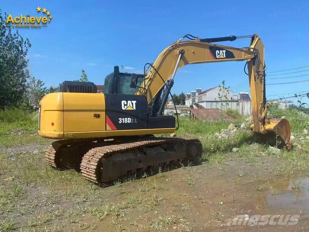 CAT 318D2L Escavatori cingolati