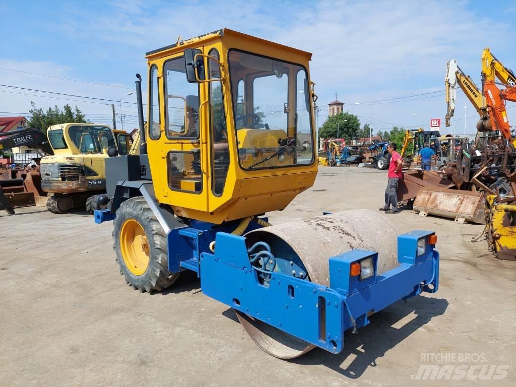 Hamm 2210SD Rulli monotamburo