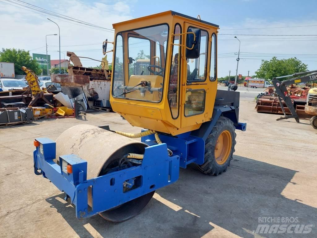 Hamm 2210SD Rulli monotamburo
