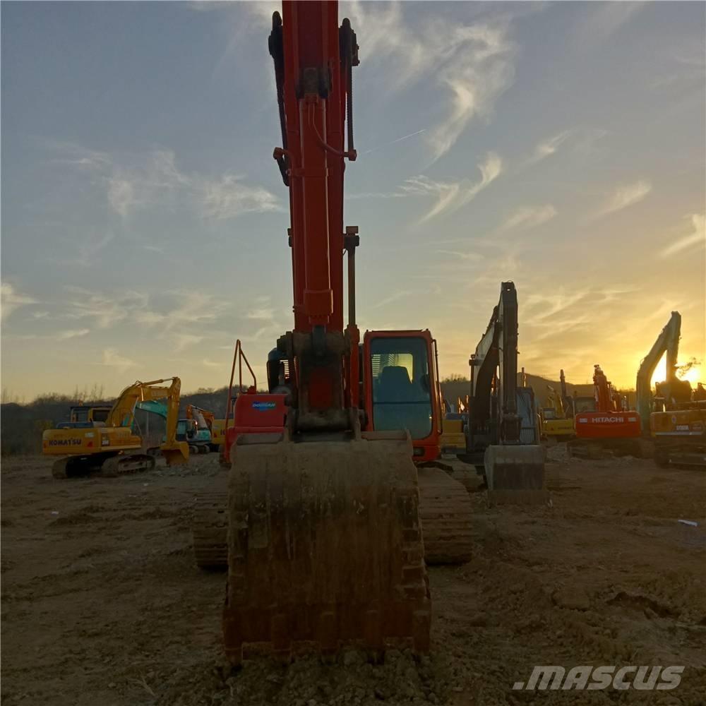 Doosan DH300LC-7 Escavatori cingolati