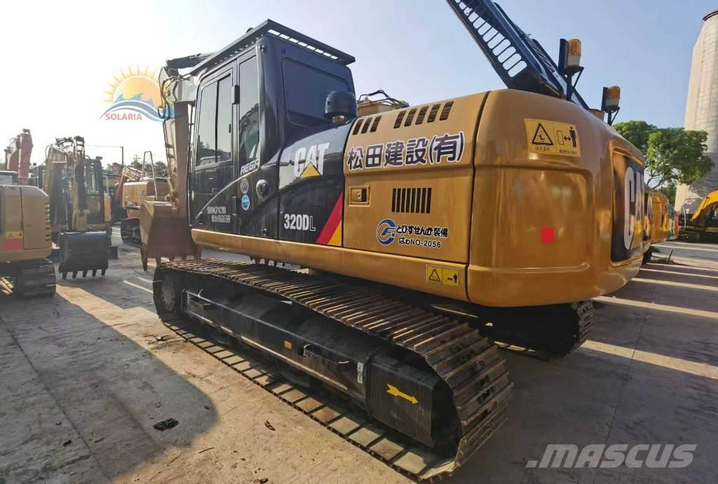 CAT 320 D L Escavatori cingolati