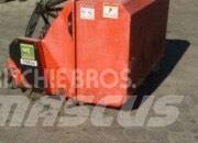 Muratori MT10130 Trinciatrici, tagliatrici e srotolatrici per balle