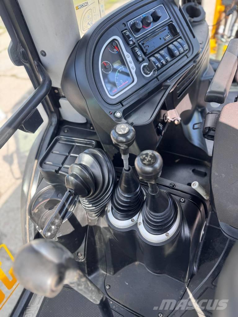 JCB 3 CX Super Terne