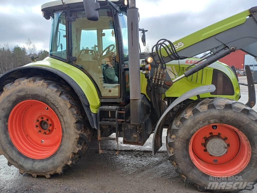 CLAAS Arion 640 Trattori