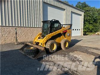 CAT 272 D3 Mini Pale Gommate
