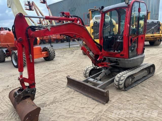 JCB 8025 Miniescavatori