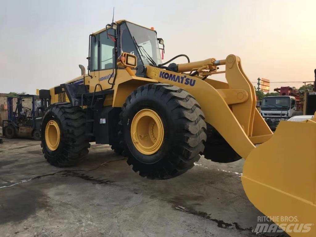 Komatsu WA470-6 Pale gommate