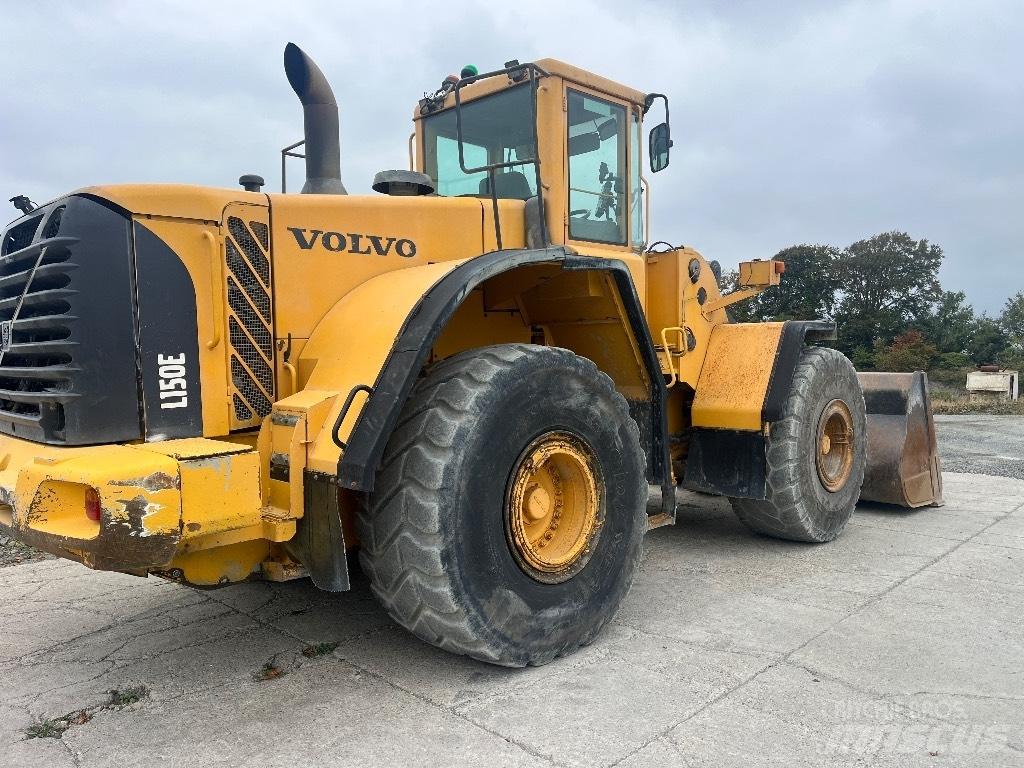 Volvo L 150 E Pale gommate