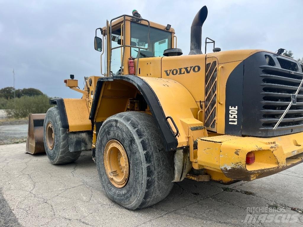 Volvo L 150 E Pale gommate