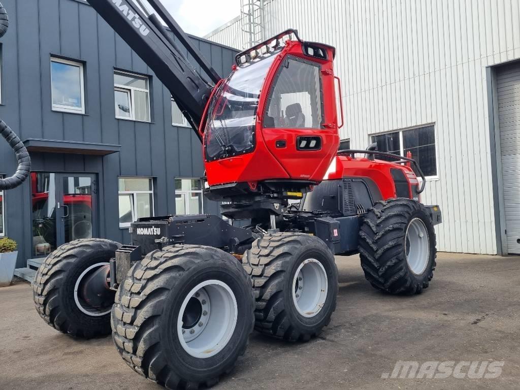 Komatsu 901 Abbattitrici, Disboscatrici