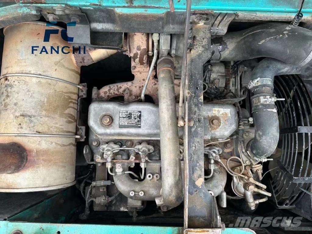 Kobelco SK 135 SR Escavatori cingolati