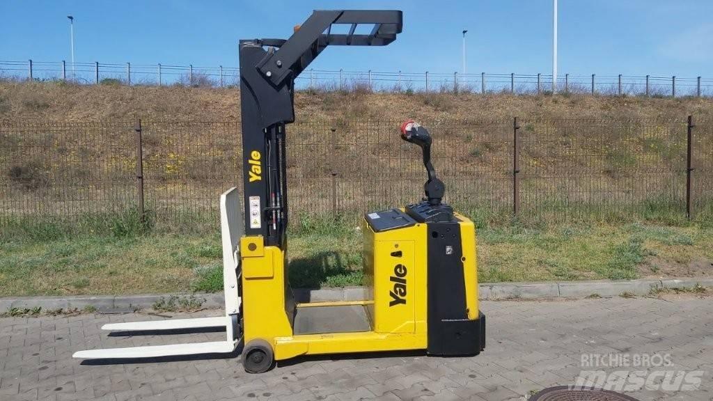 Yale MC10 Carrello retrattile
