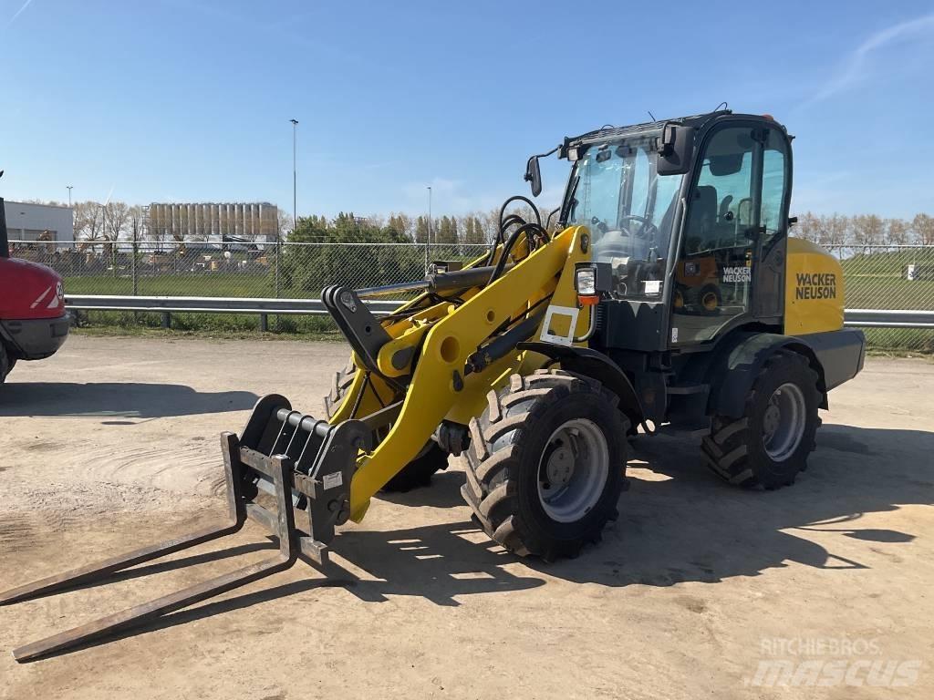 Wacker Neuson WL 70 Pale gommate