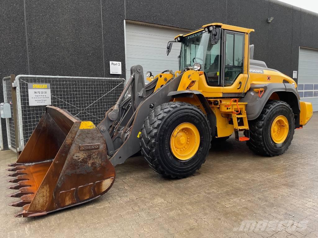 Volvo L120H Pale gommate