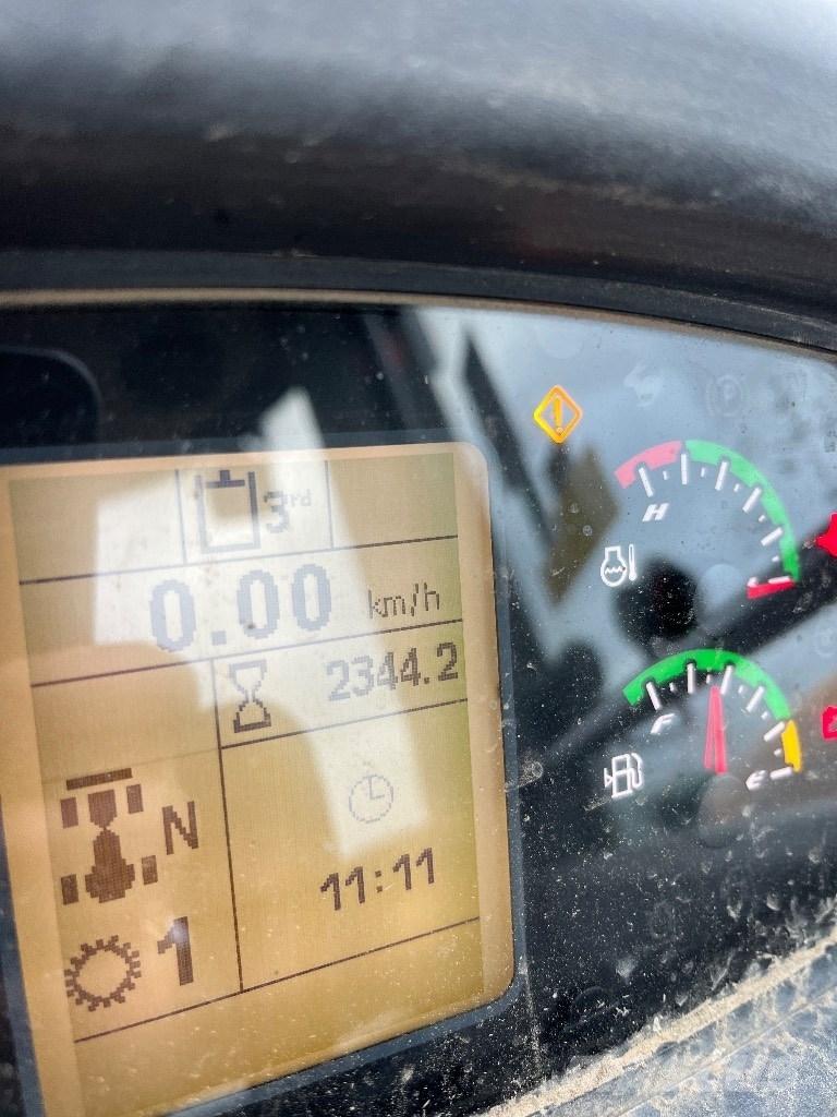 CASE 321 F Pale gommate