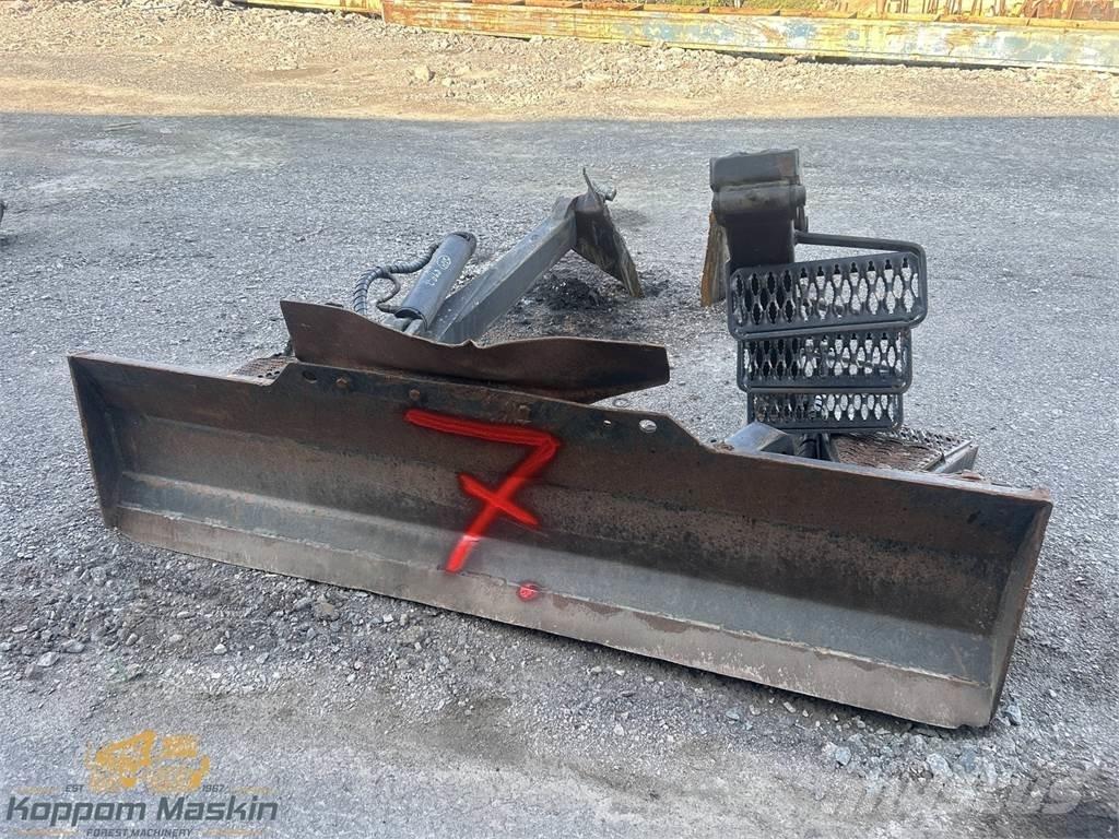 Valmet 890.2 Altri componenti