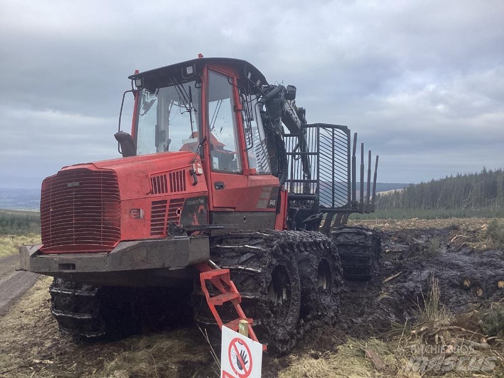 Komatsu 845 Forwarder