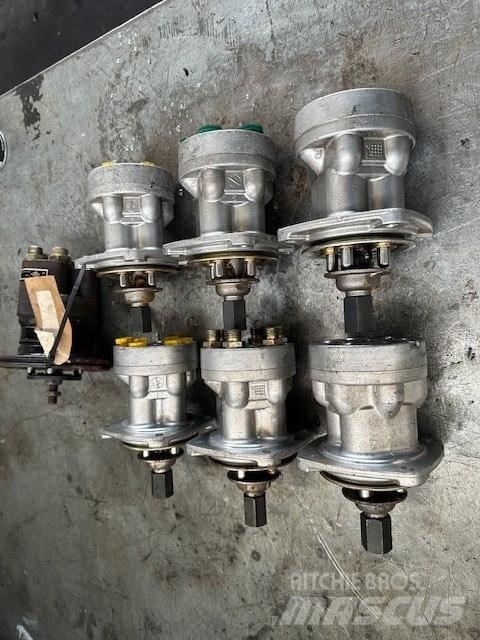 O&K JOYSTICK Componenti idrauliche