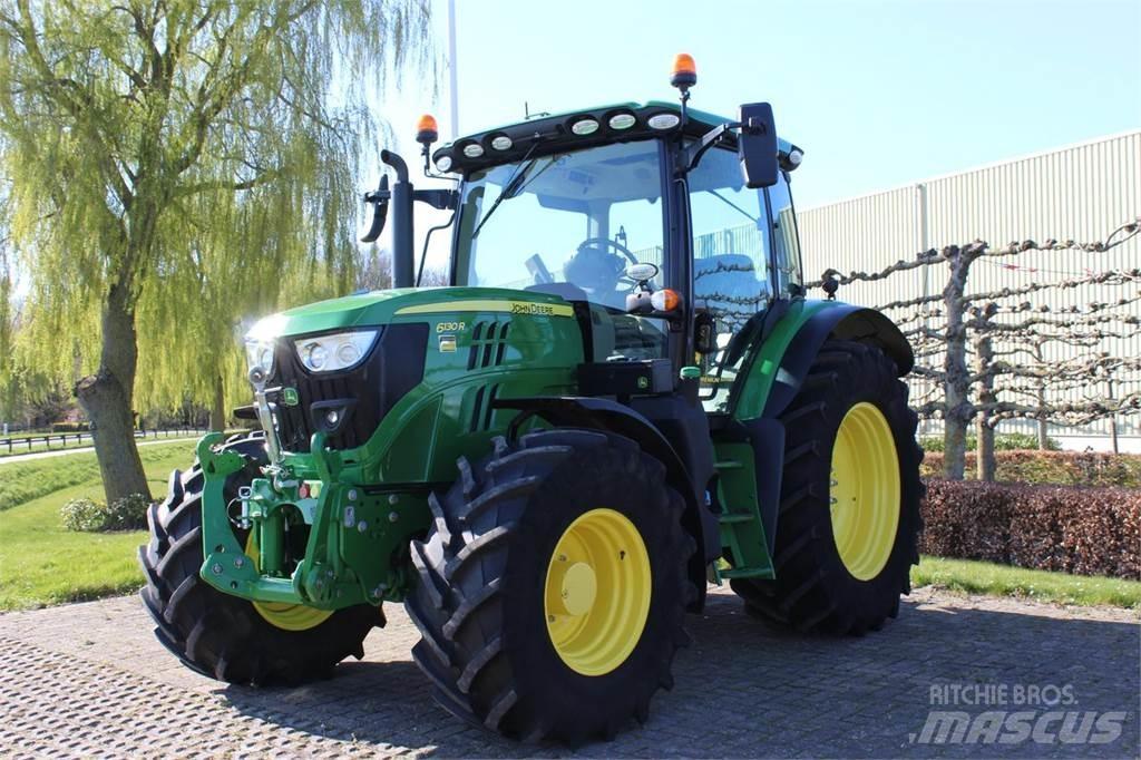 John Deere 6130R Trattori