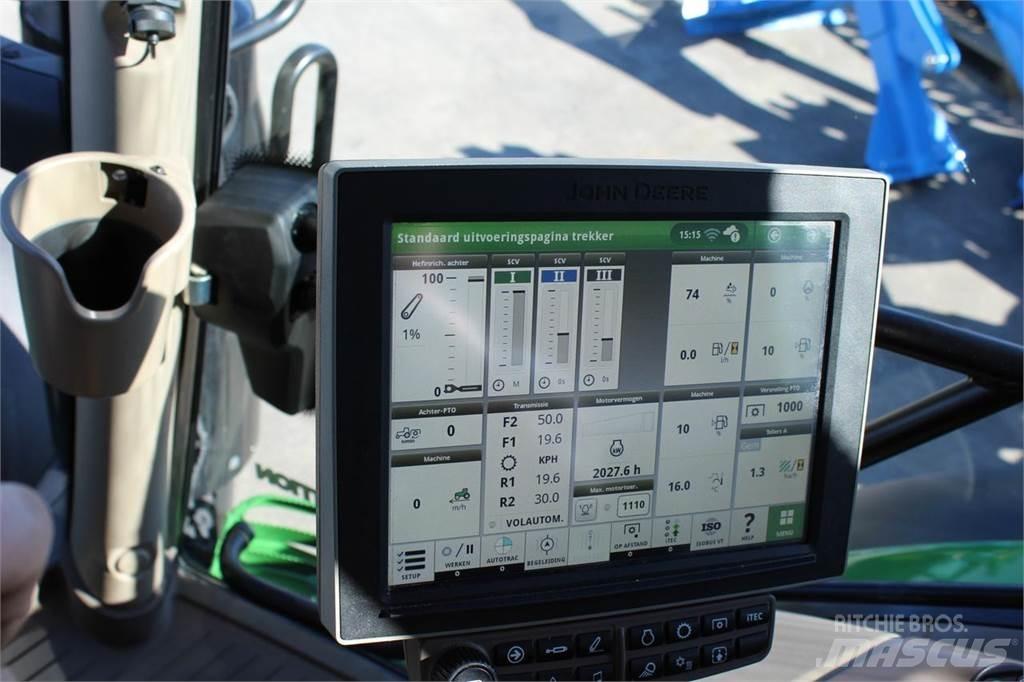 John Deere 6130R Trattori
