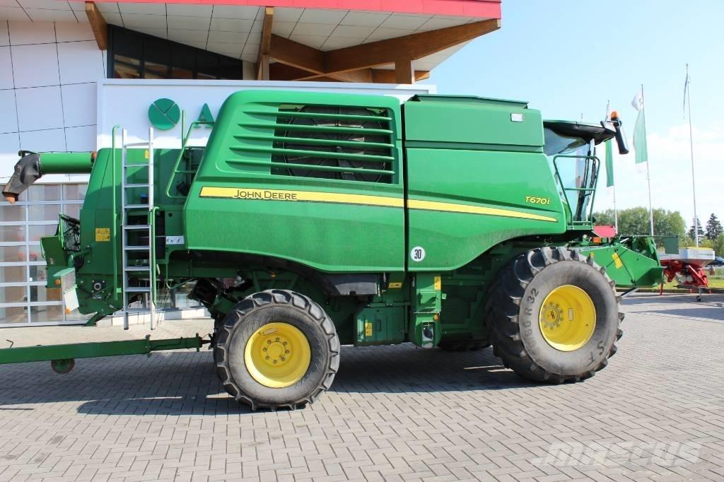 John Deere T 670 i Mietitrebbiatrici