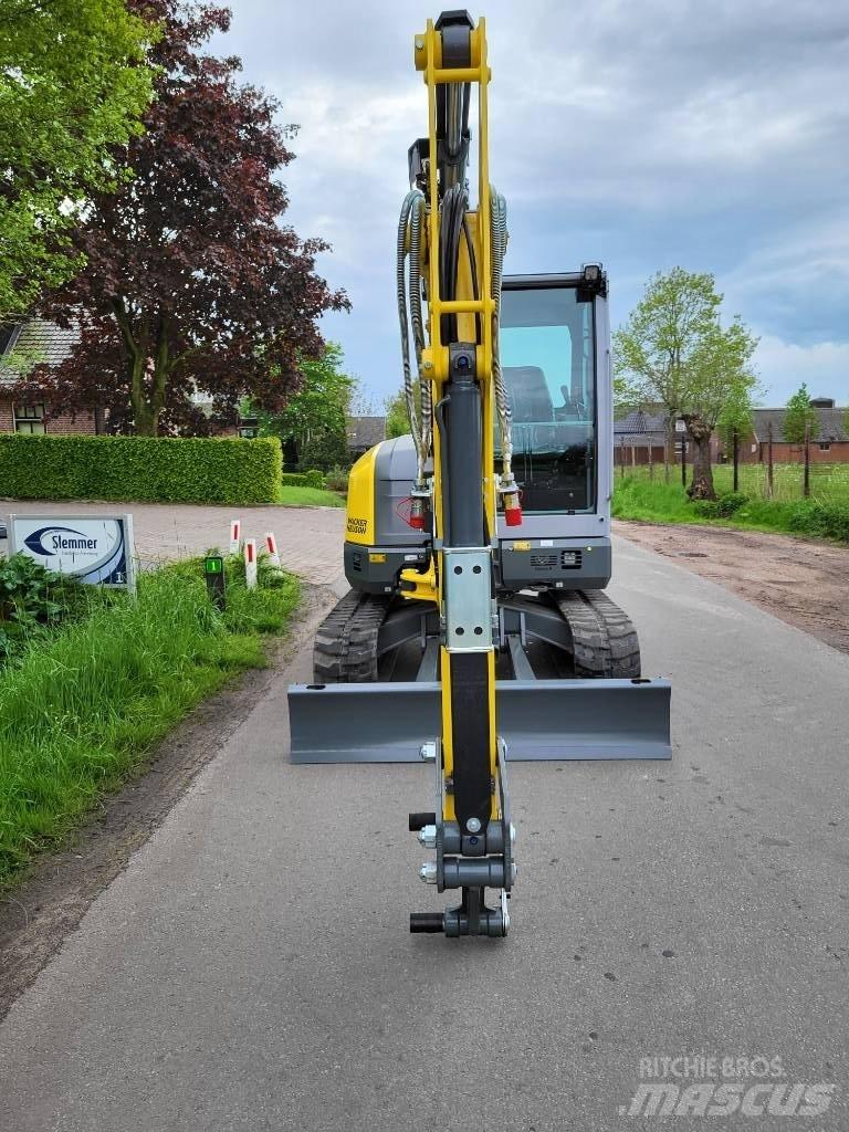 Wacker Neuson ET 42 Miniescavatori