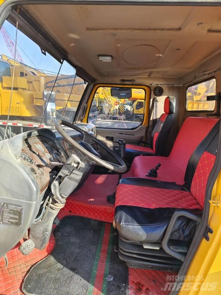 XCMG QY 60 K Gru per tutti i terreni