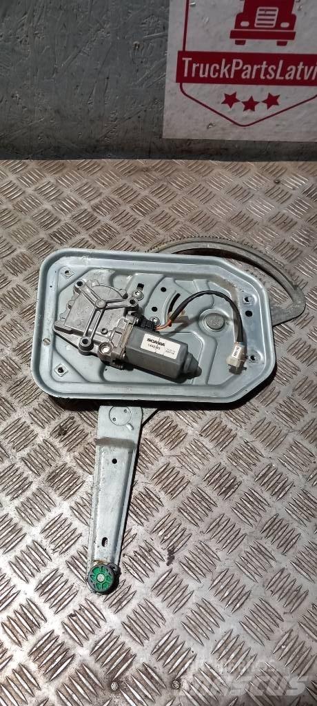Scania R 440   1442293 Cabine e interni
