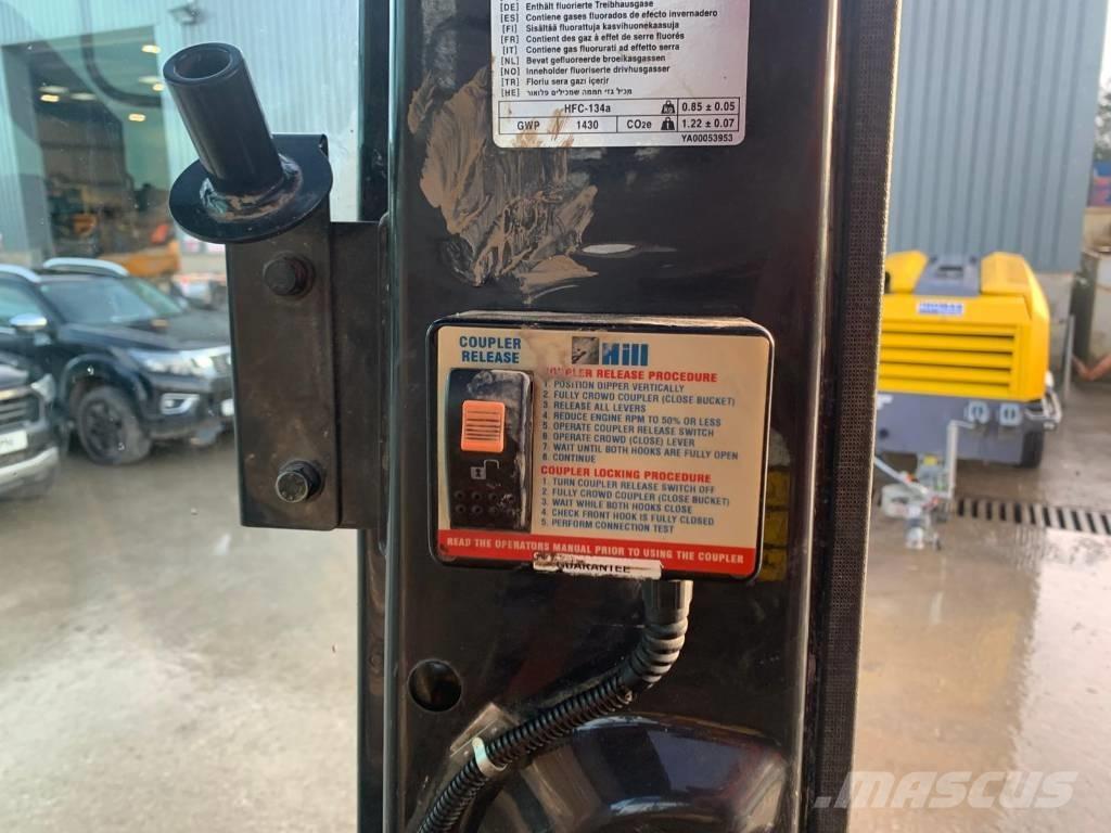 Hitachi ZX 135 US-6 Escavatori cingolati