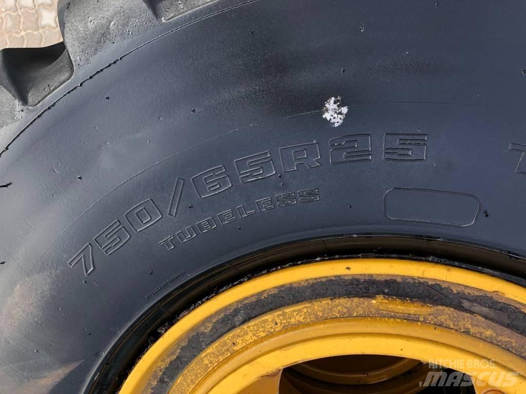 Goodyear 750/65R25 Pneumatici, ruote e cerchioni