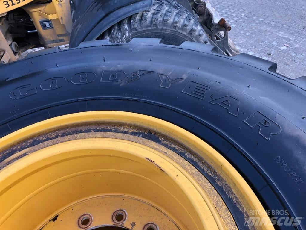 Goodyear 750/65R25 Pneumatici, ruote e cerchioni