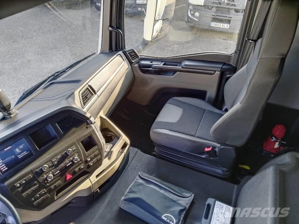 MAN TGS 26.360 Camion cassonati
