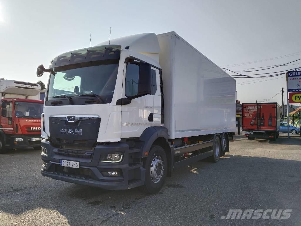 MAN TGS 26.360 Camion cassonati