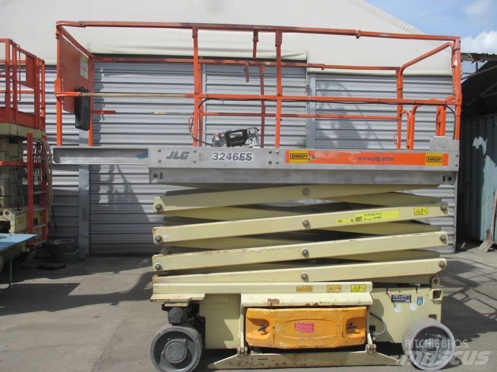 JLG 3246 ES Piattaforme a pantografo