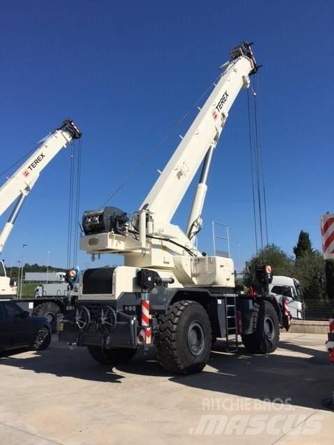 Terex TRT90 Gru per terreni difficili