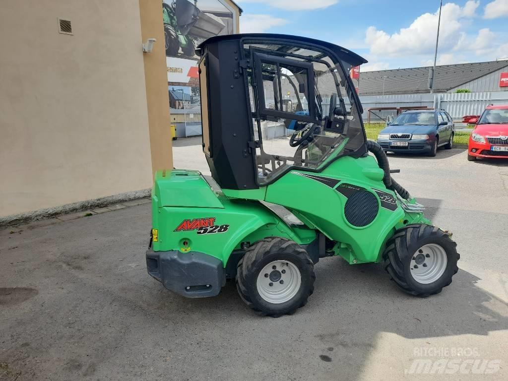 Avant 528 ROPS Movimentazione Materiali - Altro