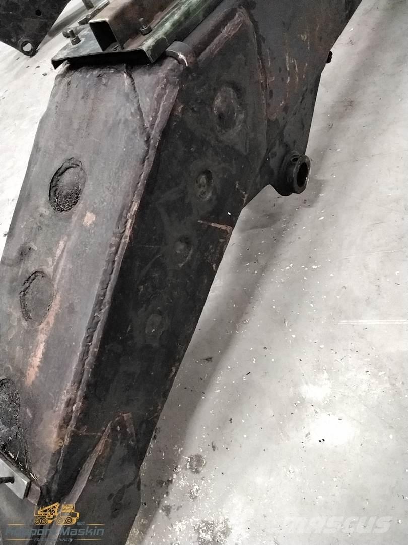 Ösa 374 Gru per esbosco