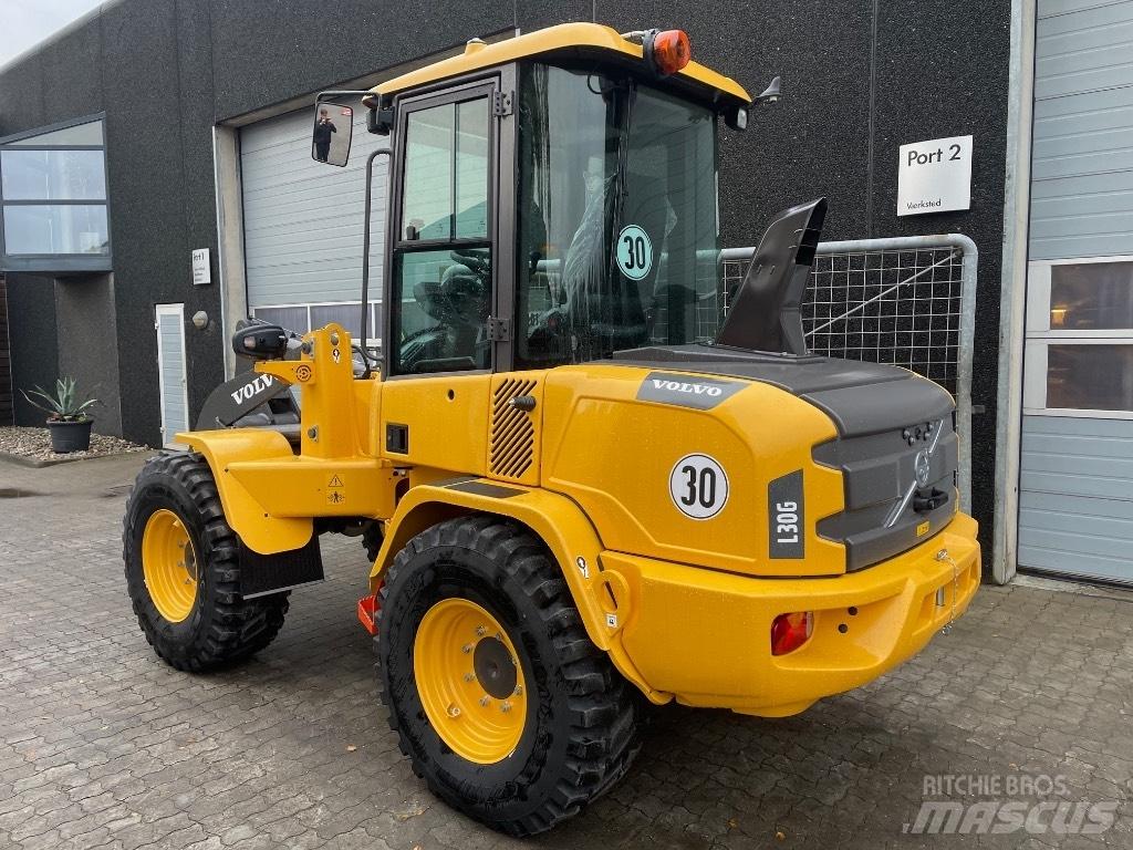Volvo L30GS / HS Mini pale